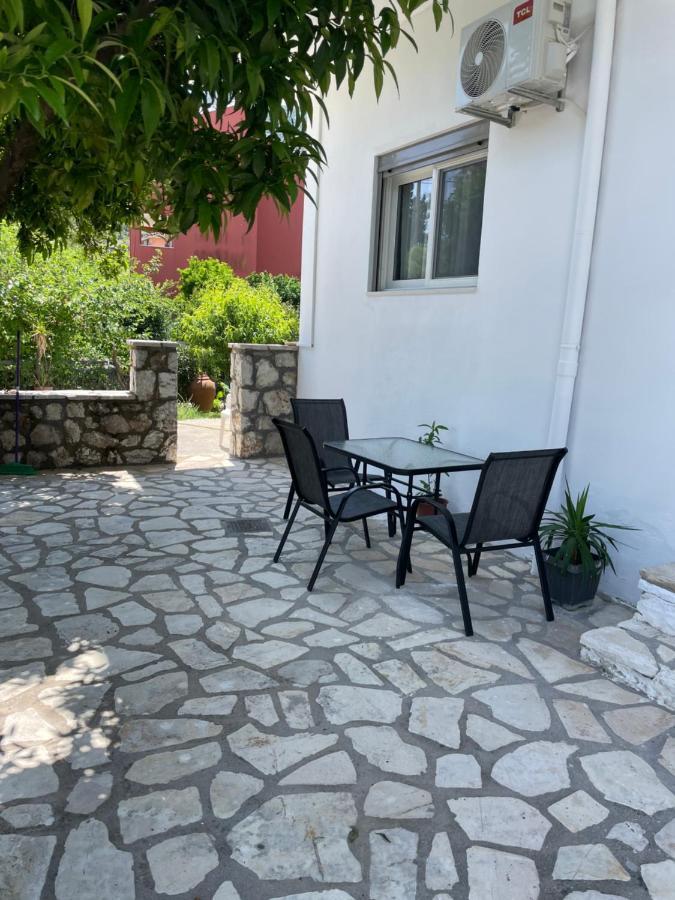 Sunshine Apartments And Rooms Nikiana Exterior foto